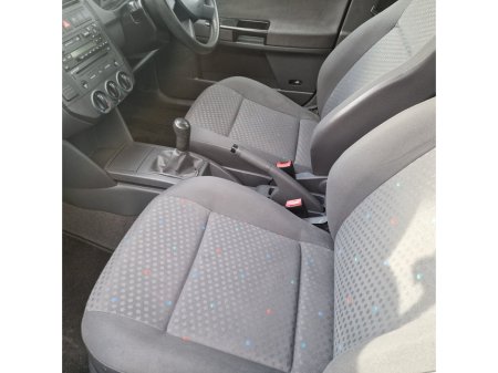 2005 Volkswagen Polo 1.2 PLUS €2,650 thumbnail