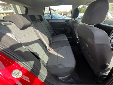 2015 Volkswagen Golf - thumbnail 13