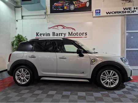 2021 MINI Countryman S E ALL4 EXCLUSIVE (PLUG IN HYBRID) AUTOMATIC **ONE OWNER / HUGE SPEC / APPLE CARPLAY / CRUISE CONTROL / FULL BLACK LEATHER / HEATED FRONT SEATS / REVERSE CAMERA / REAR TINTED GLASS** €27,900