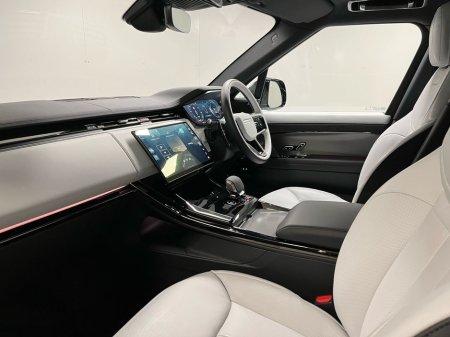 2025 Land Rover Range Rover Sport - thumbnail 6