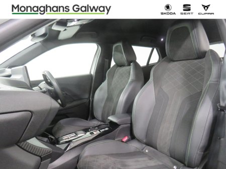 2023 Peugeot 2008 - thumbnail 13