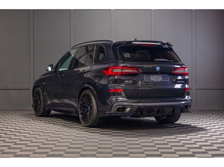 2022 BMW X5 xDrive45e M Sport €63,950