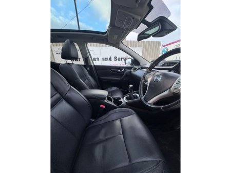 2017 Nissan Qashqai 1.5 SV PREMIUM E6 4DR €11,750 thumbnail