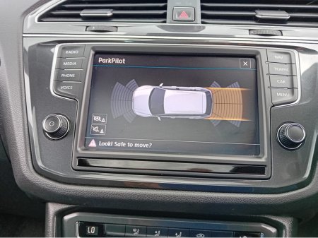 2017 Volkswagen Tiguan - photo 24