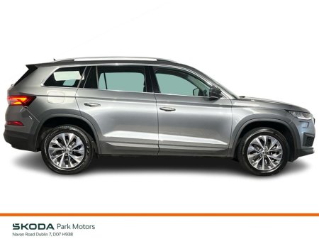 2023 Skoda Kodiaq Ambition 7 Seats DSG 2.0TDI 150BHP - Reversing Camera - Climate Control - Heated Seats - Cruise Control - Apple CarPlay/Android Auto thumbnail