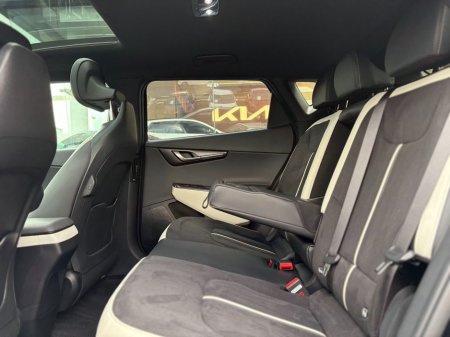 2025 Kia EV6 GT Line €49,995 thumbnail