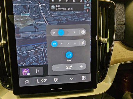 2025 Volvo XC90 NEW MODEL PLUS ! €76,950 thumbnail