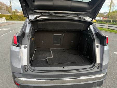 2019 Peugeot 3008 - thumbnail 9