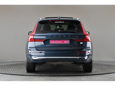 2023 Volvo XC60 - thumbnail 8