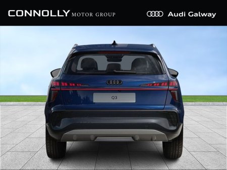 2026 Audi Q3 E-HYBRID SE A/T €56,150 thumbnail