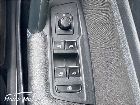 2017 Volkswagen Tiguan - thumbnail 20