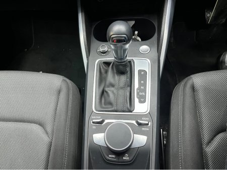 2021 Audi Q2 €24950! 2021 AUDI Q2 AUTOMATIC 35 2.0 TDI SPORT 2.0 AUTOMATIC / REVERSE CAMERA / CRUISE CONTROL / HEATED SEATS €24,950 thumbnail