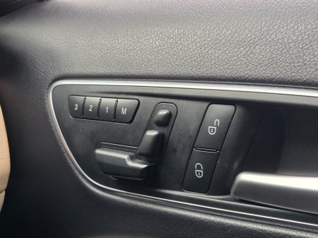 2015 Mercedes-Benz GLA Class - thumbnail 21