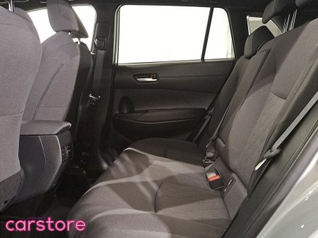 2023 Toyota Corolla Cross 1.8 Hybrid Sport Hatchback €33,880 thumbnail