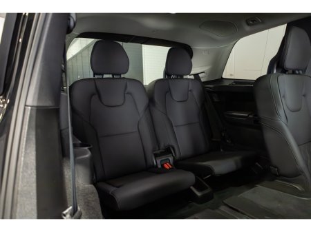 2025 Volvo XC90 T8 PHEV 455hp Plus (Dark Theme) €78,950 thumbnail