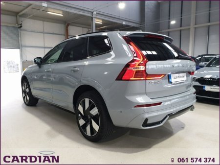 2025 Volvo XC60 Xc60 + T6 PHEV AWD PLUS DARK €61,950 thumbnail
