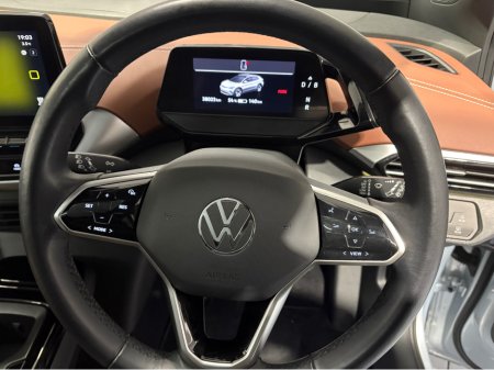 2022 Volkswagen ID.4 ONLY 37k kms - PRO 128 KW FAMILY 77KWH 174BHP €23,950 thumbnail