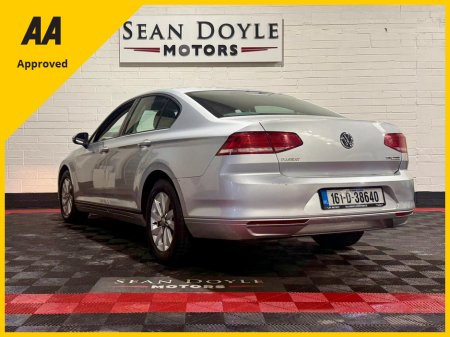 2016 Volkswagen Passat - thumbnail 6