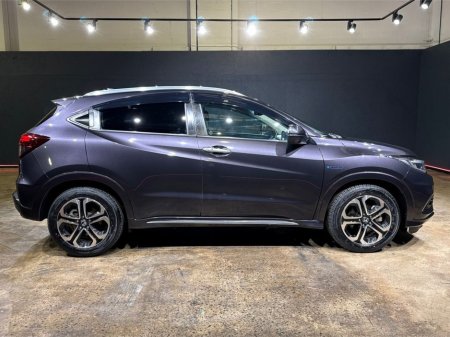 2020 Honda Vezel HYBRID 1.5L AUTOMATIC - HALF LEATHER UPHOLSTERY - REVERSE CAMERA - CRUISE CONTROL - A/C CONTROLS - ALLOY WHEELS €23,450