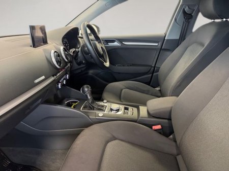 2017 Audi A3 - thumbnail 17