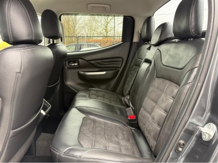 2020 Mitsubishi L200 - thumbnail 21