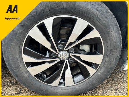 2018 Volkswagen Polo 1.0TSI 5DR AUTO NEW MODEL FULLY LOADED WITH SPEC €15,950 thumbnail