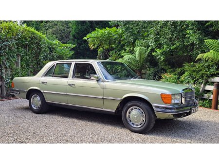 1976 Mercedes-Benz 350  €19,995