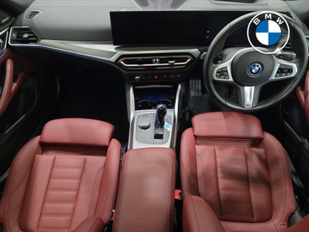 2022 BMW i4 - thumbnail 4