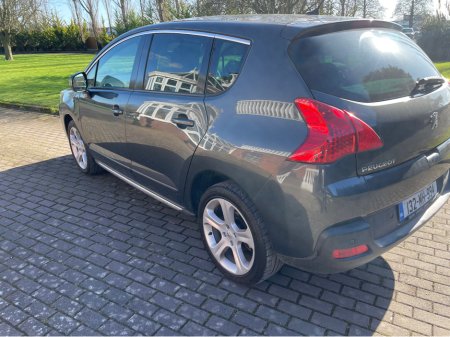 2013 Peugeot 3008 - thumbnail 9