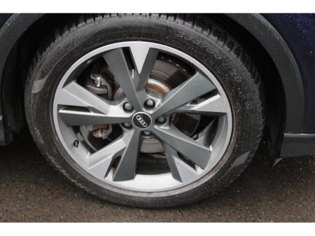 2022 Audi e-tron 55 quattro S Line €30,950 thumbnail