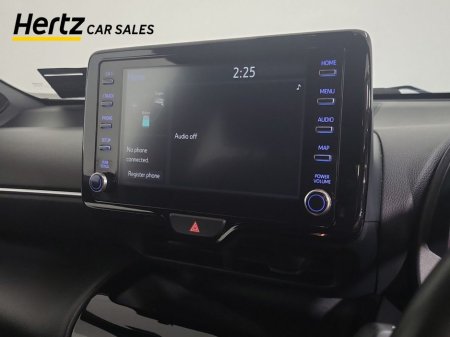 2023 Toyota Yaris Cross - thumbnail 21