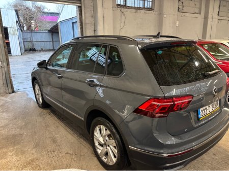 2022 Volkswagen Tiguan 1.4 TSI LIFE 245PS 5DR Auto Plug in Hybrid Finance Available own this car from €112 per week €26,250 thumbnail