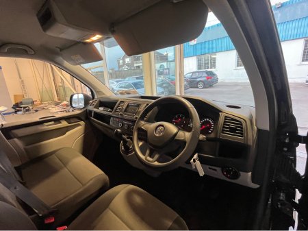 2020 Volkswagen Transporter T6 PVL 3000KG TDI 102HP MANUAL 5SPEED 5DR €19,950 thumbnail