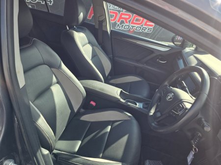 2017 Toyota Avensis - thumbnail 8