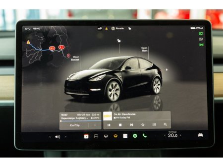 2022 Tesla Model Y - thumbnail 28