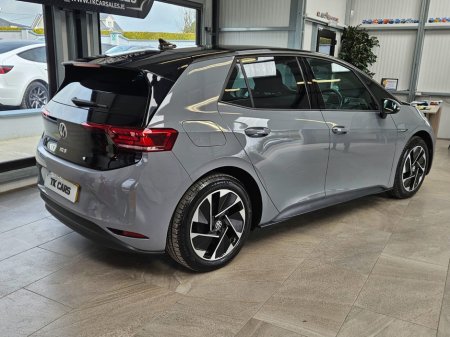 2023 Volkswagen ID.3 - thumbnail 3