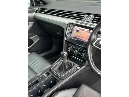 2019 Volkswagen Passat - thumbnail 13