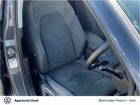 2023 Volkswagen Golf - thumbnail 8