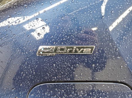 2019 BMW 5 Series - view 4