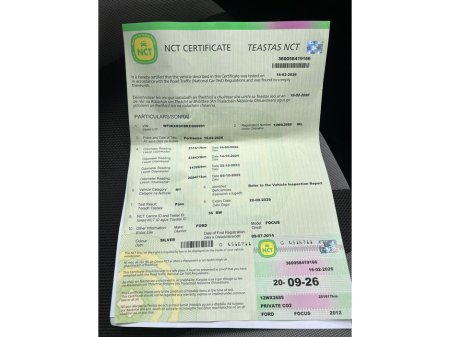 2012 Ford Focus - thumbnail 12