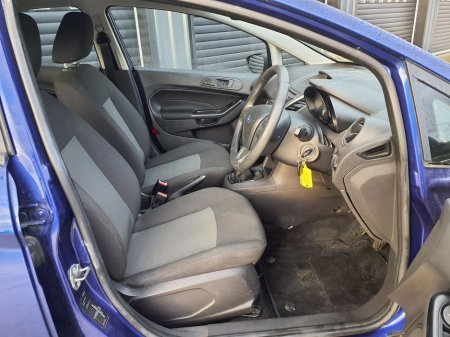 2015 Ford Fiesta MCA 1.25 60PS M5 5DR 4DR €7,450 thumbnail