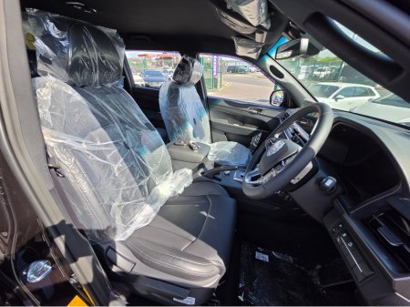 2025 Ssangyong Musso NEW MODEL 2.2 CUSTOM EDITION * €43950 PLUS VAT 4WD 200 BHP AUTO 5 SEATER PICK UP // 5 YEAR WARRANTY // APPLY FOR FINANCE TODAY // THE BEST VALUE PICK UP IN IRELAND €43,950 thumbnail