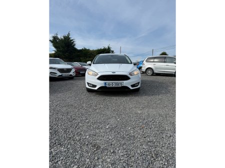 2015 Ford Focus - photo 2