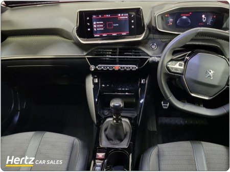 2023 Peugeot 2008 - thumbnail 9