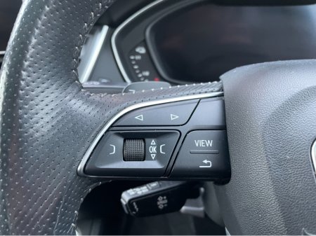 2020 Audi Q5 2.0TFSIE 50 QTIP 5DR BLACK EDITION €39,950 thumbnail