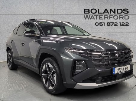 2025 Hyundai Tucson Tucson FL Executive Plus w.2 Tone Roof €42,975