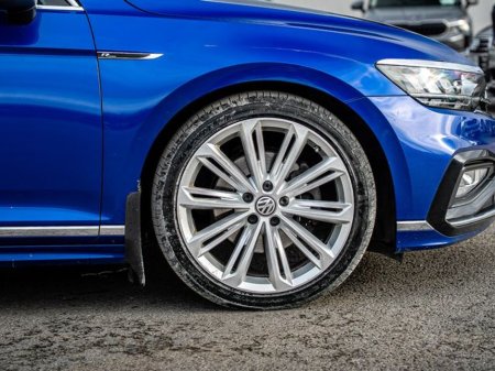 2020 Volkswagen Passat - thumbnail 3