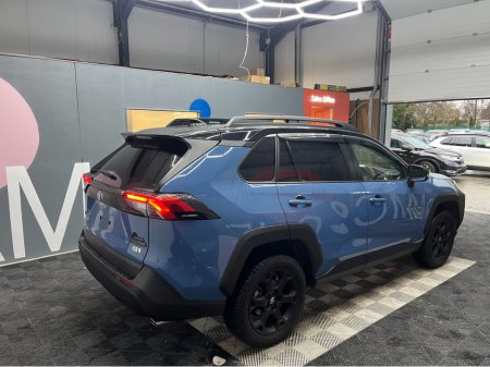 2024 Toyota Rav4 - thumbnail 2