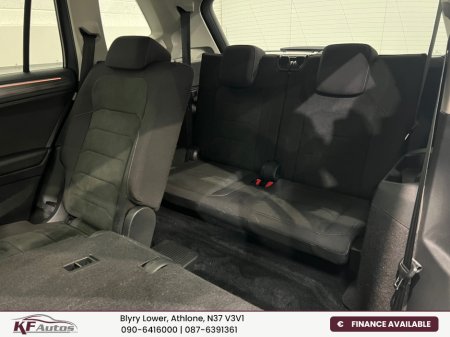 2022 Volkswagen Tiguan - thumbnail 17