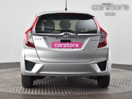 2017 Honda Fit FIT DAA-GP5 HYBRID 5DR AUTO €12,880 thumbnail